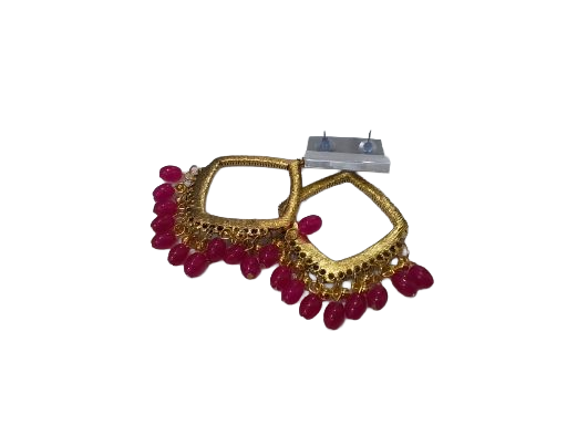 Traditional  earing that complements your style