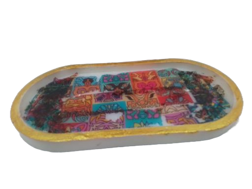 Multicolor resin tray